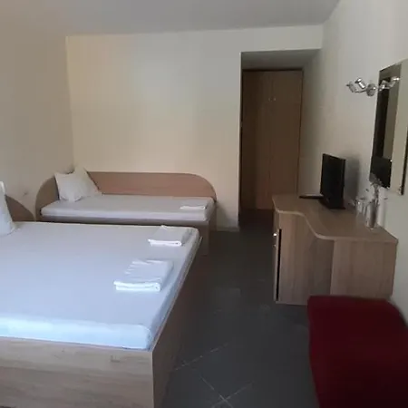 Hotel Family California - Warna